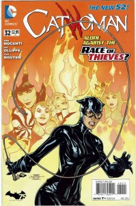 Catwoman #32 (2011 v4) Ann Nocenti Terry Dodson Cover NM