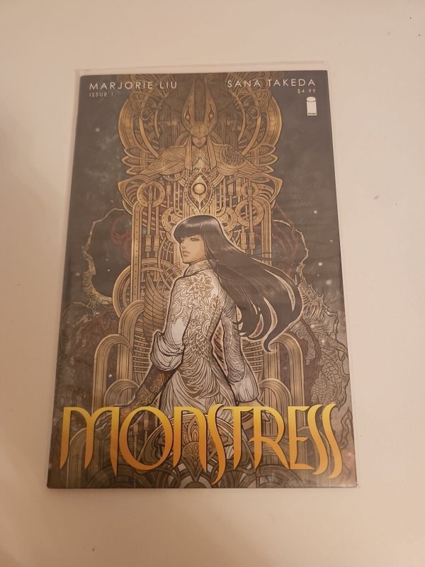 Monstress 1 2 3 4 5 6 Marjorie Liu Collector's Set First Printings NM