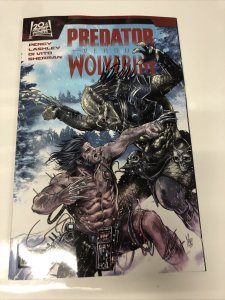 Predator Versus Wolverine (2024) TPB • Marvel Universe • Benjamin Percy •Lashley