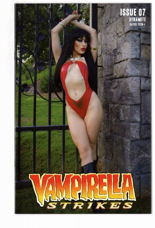 Vampirella Strikes #7 Cover E (2022)