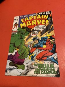 Captain Marvel #21 (1970)vs the incredible Hulk