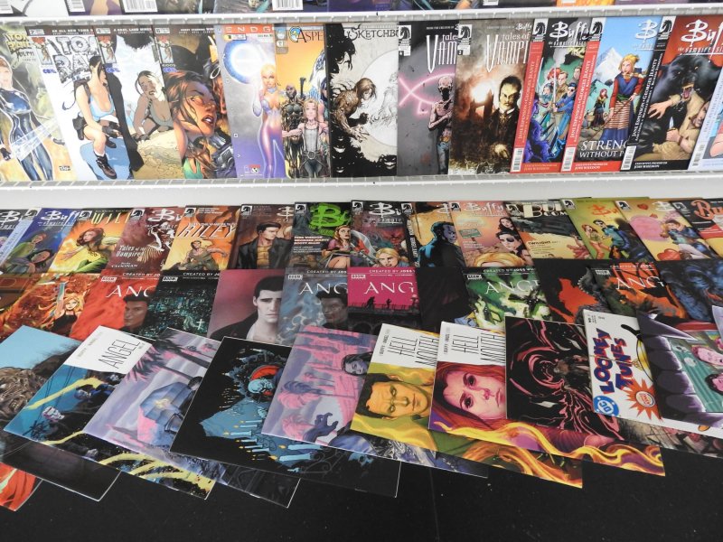 Huge Lot 190+ Comics W/ Buffy the Vampire Slayer, Tomb Raider, +More! Avg VF !