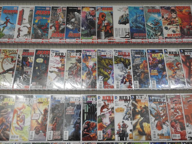 Huge Lot 170 Comics W/ Red Sonja, Red Hood, Deadpool+ Avg VF+ Condition!!