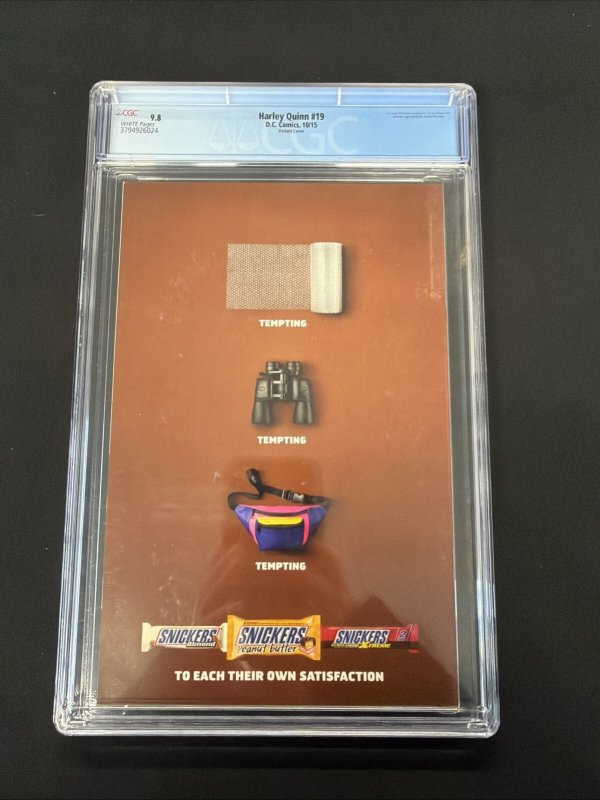 Harley Quinn #19 Bombshells Variant Edition CGC 9.8