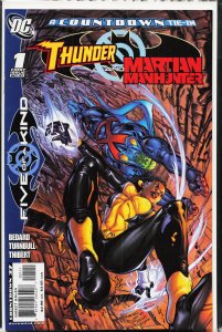 Outsiders: Five of a Kind - Martian Manhunter/Thunder (2007) Martian Manhunter