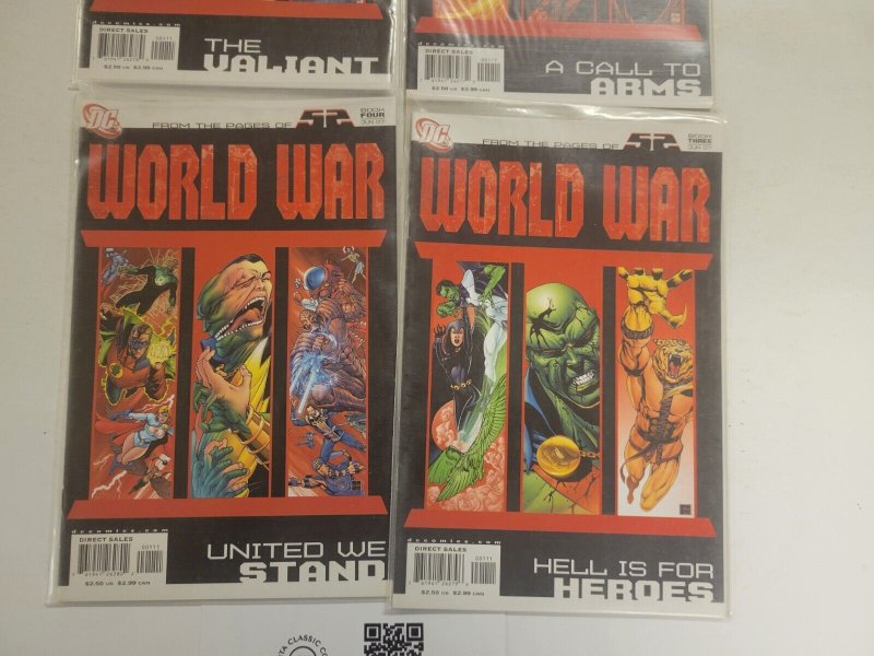 4 World War DC Comic Books #1 2 3 4 Series 22 TJ14