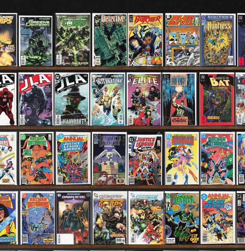 Huge Lot 150+ Comics with Detective Comics, Batman, Jla & More!