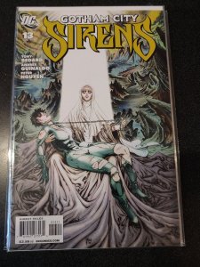 ​GOTHAM CITY SIRENS #13 HARLEY QUINN POISON IVY NM
