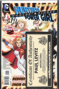 Worlds' Finest #1 (2012) Huntress and Power Girl