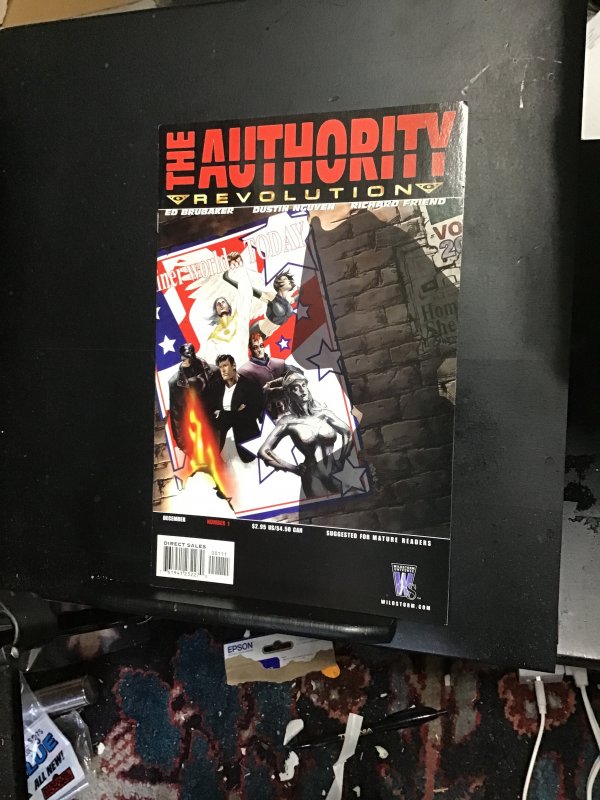 The Authority: Revolution #1 (2004) Highgrade! First issue key! NM- Wow!