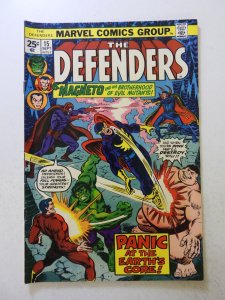 The Defenders #15 (1974) VF- condition MVS intact