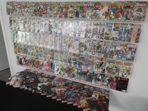 Huge Lot 200+ Comics W/ Avengers, Infinity, Uncanny+ Avg VF-NM Condition!!