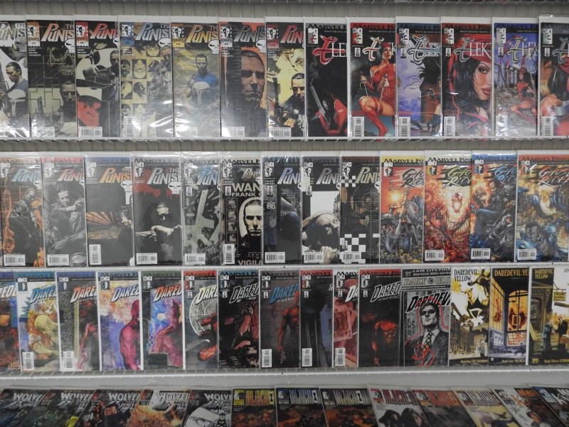 Huge Lot of 150+ Comics W/ Punisher, Daredevil, Black Panther! Avg. VF+ Cond.