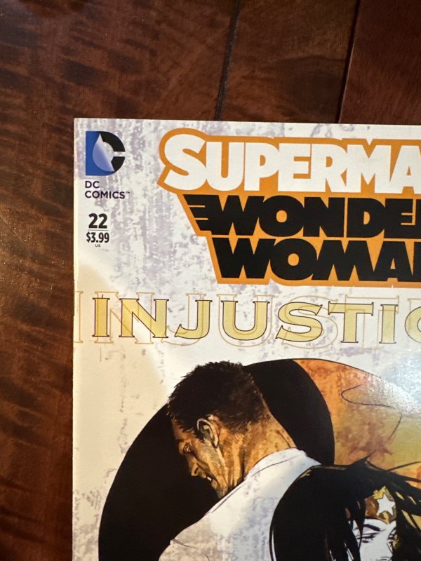 Superman/Wonder Woman #22 (2015)