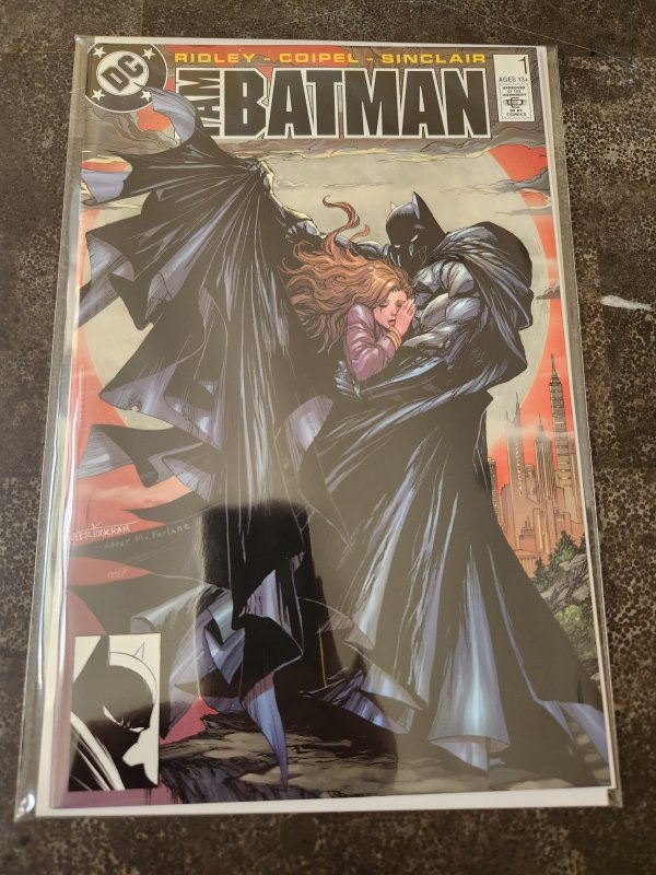I Am Batman #1 Comic Kingdom of Canada Exclusive Tyler Kirkham! HOT BOOK!!!!