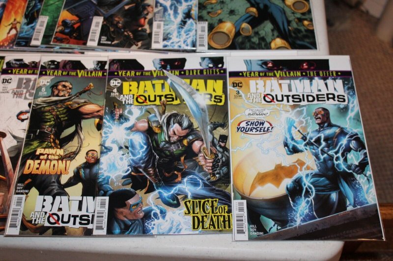 Complete Set Batman and the Outsiders 1-17 & Annual NM BOARDED Katana DC Comics