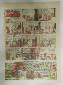 (53) Little Orphan Annie Sundays by Harold Gray from 1932 Tabloid Page Size !