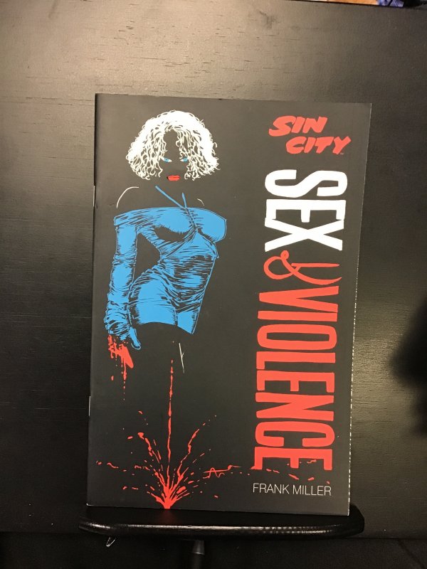 Sin City: Sex and Violence (1997) nm