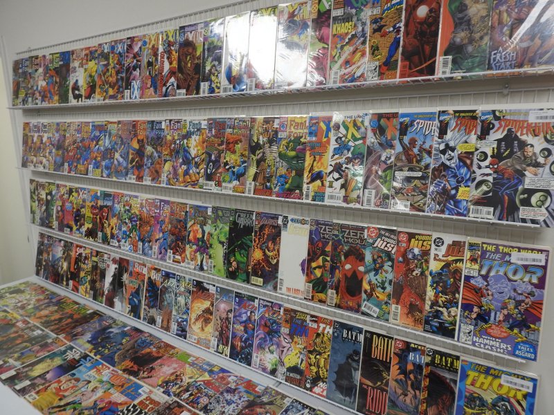 Huge Lot 130+ Comics W/ Fantastic Four, Batman, Thor +More AVG VF-