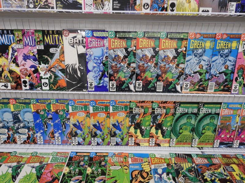 Huge Lot 170+ Comics W/ Green Lantern, Batman, Iron Man, +More! Avg VF- Cond!
