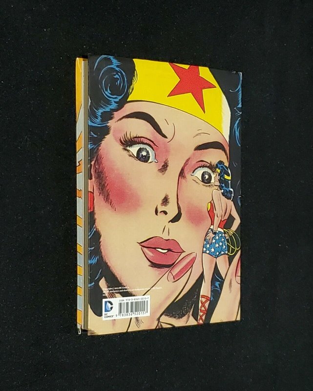 LITTLE BOOK OF WONDER WOMAN TPB TASCHEN