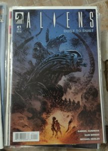 Aliens Dust to Dust #1A Hardman variant cover   2019 dark horse