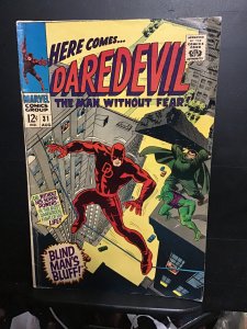 Daredevil #31 (1967) mid high grade cobra and hide key! FN/VF Wow