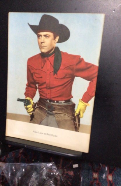 Red Ryder Comics #42 Lttle beaver cover! Photo back cover! VF Oregon CERT