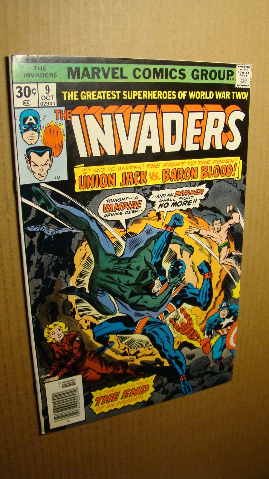 MARVEL COMICS THE INVADERS # 9 3RD APPEARANCE OF BARON BLOOD! VS UNION JACK