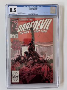 DAREDEVIL #252 CGC 8.5 - Black Widow App (1988)