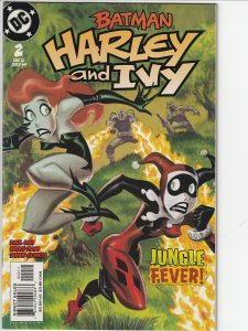 Batman: Harley & Ivy #1-3 (2004)  1  9.2    2  9.2    3  9.0