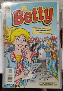 BETTY  # 57  1998  ARCHIE COMICS A STORM OVER UNIFORMS