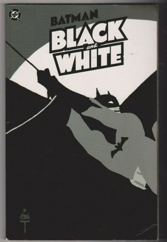 BATMAN BLACK & WHITE TPB 2006 DC COMICS