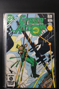 Green Arrow #4 (1983)