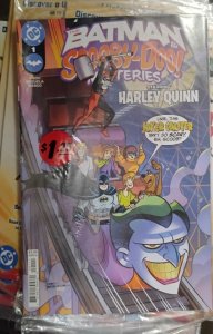 BATMAN SCOOBY DOO MYSTERIES  HARLEY QUINN  # 1 2025 DOLLAR TREE VAR POLYBAGGED 8