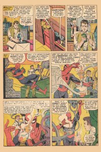 SPIDER-MAN #32 (Jan1966) 5.0 VG/FN  • Stan Lee & Steve Ditko - Dr. Octopus!