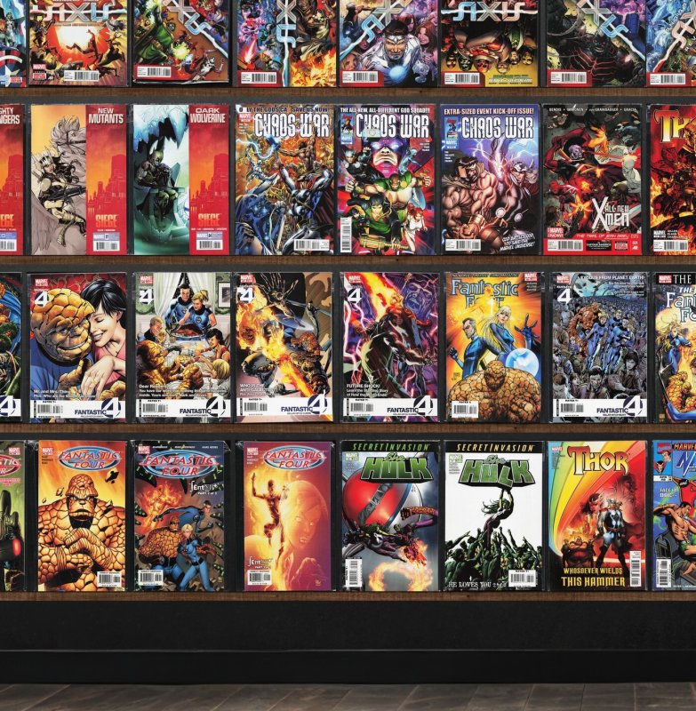 Huge Lot 150+ Comics with Fantastic Four, Incredible Hulks, Thor & More!