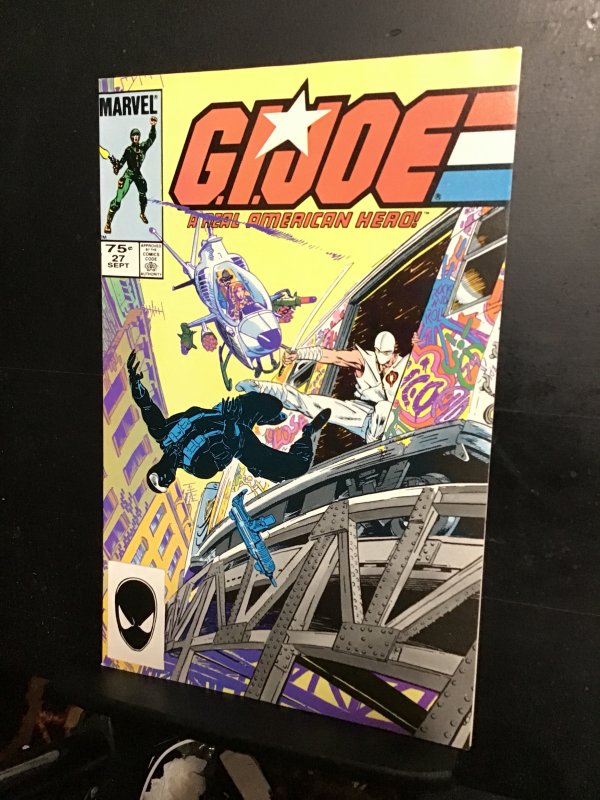 G.I. Joe: A Real American Hero #27 (1984). Origin snake eyes! NM- Richmond CERT!