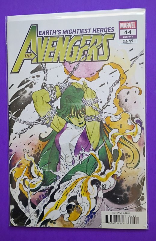 Avengers #44 Momoko Cover (2021)