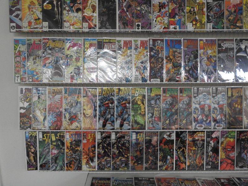 Huge Lot 140+ Comics W/ Avengers, Spider-Man, Hulk +More! Avg. VF-