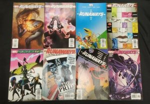 8PC RUNAWAYS TV SHOW LOT (6.5)