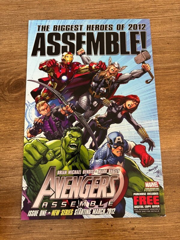 New Avengers # 21 FN Marvel Comic Book Hawkeye Variant Cover 20 J287