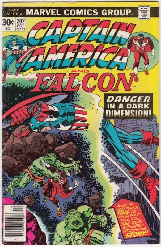 Captain America #202 (Oct-76) FN/VF+ High-Grade Captain America