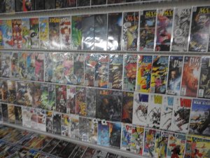 Huge Lot 160 Comics W/ Night Force, Predator, Oz, Peanuts, +More Avg VF Cond