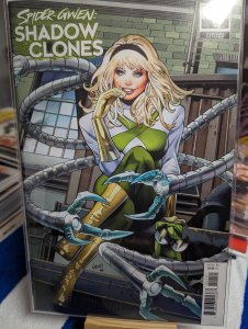 Spider-Gwen: Shadow Clones #1 Land Cover (2023)