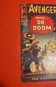 The Avengers #25 (1966) victor doom vs avengers