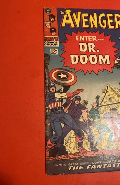 The Avengers #25 (1966) victor doom vs avengers