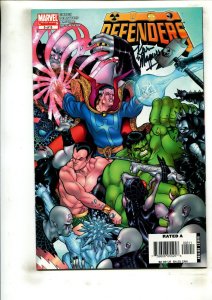 DEFENDERS #5 (9.2) SIGNED BY KEVIN MAGUIRE!! 2005