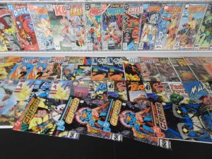 Huge Lot of 160+ Comics W/ Batman, Swamp-Thing, Crisis+ Avg VF- Condition!!