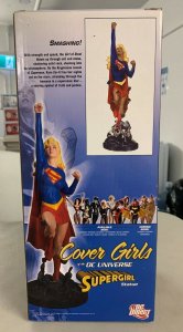 Cover Girls of the DC Universe Supergirl Statue